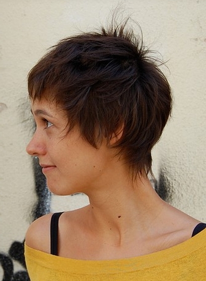 cieniowane fryzury krótkie uczesanie damskie zdjęcie numer 206A